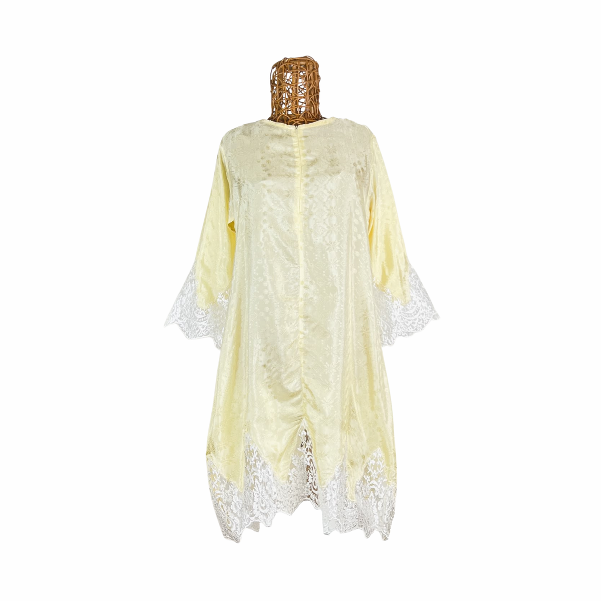 Jeng-Seri Sequins Lace Tunic [TUNIC ONLY]