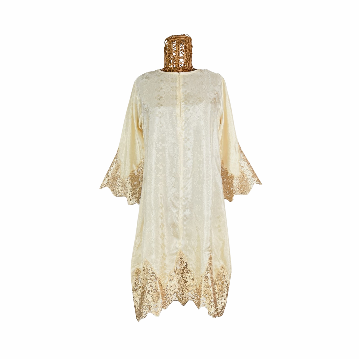 Jeng-Seri Sequins Lace Tunic [TUNIC ONLY]